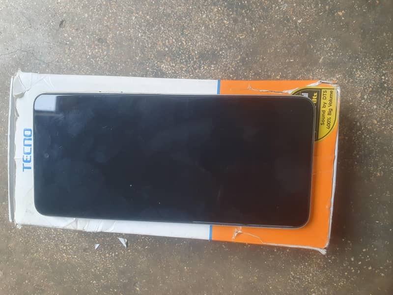 Tecno Spark Go 1