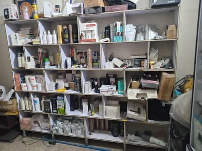 22 cabinets almari show rack