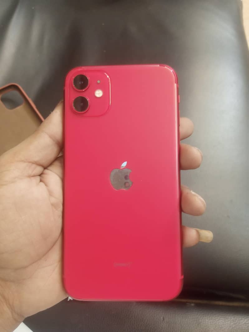 Apple iPhone 11 4