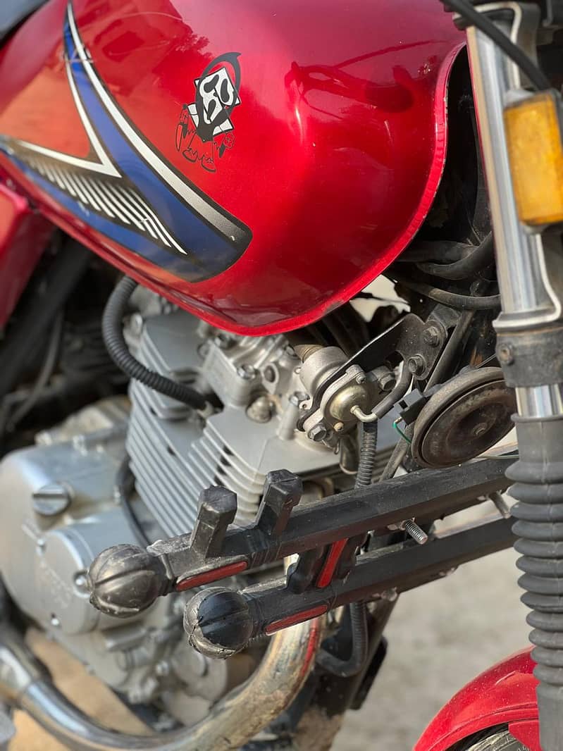 Suzuki GS 150 (2013 Model) - Red Color - Unregistered - Standard Bikes ...