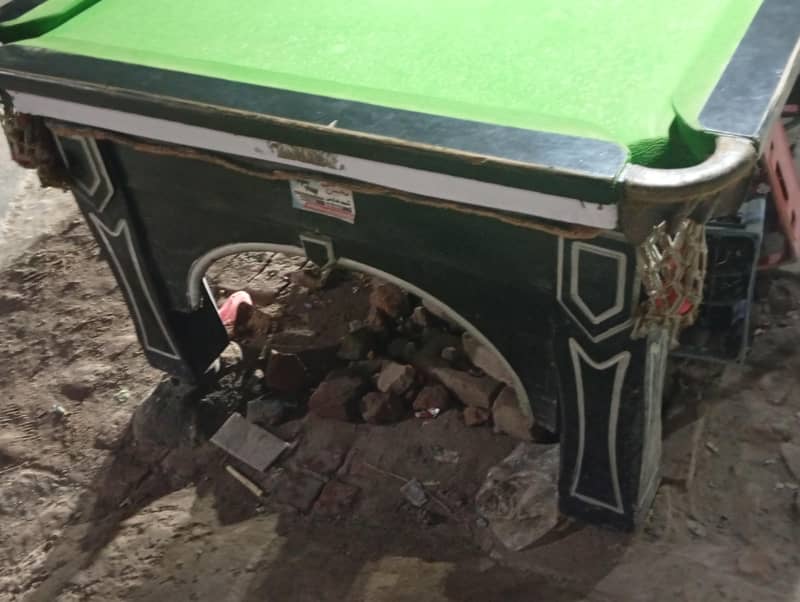 snooker table 3