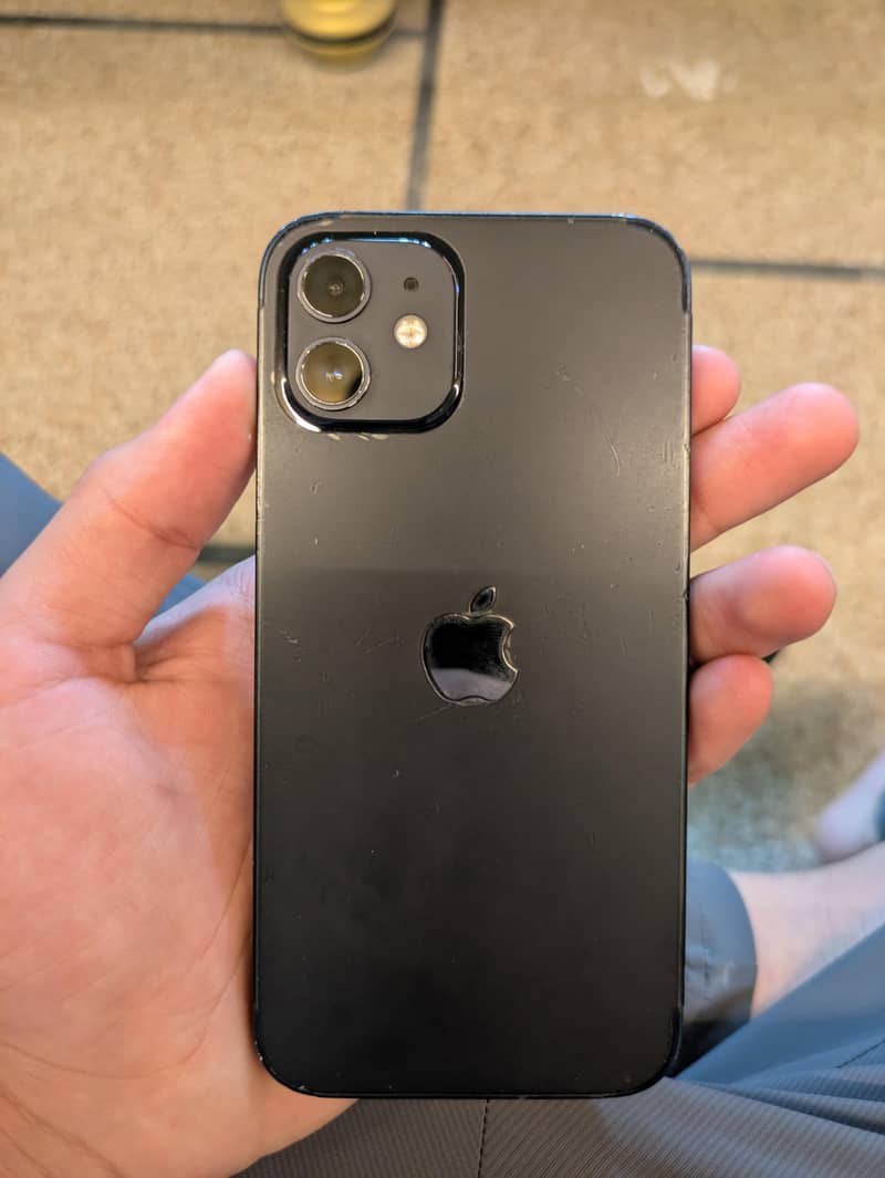 Apple iPhone 12 0