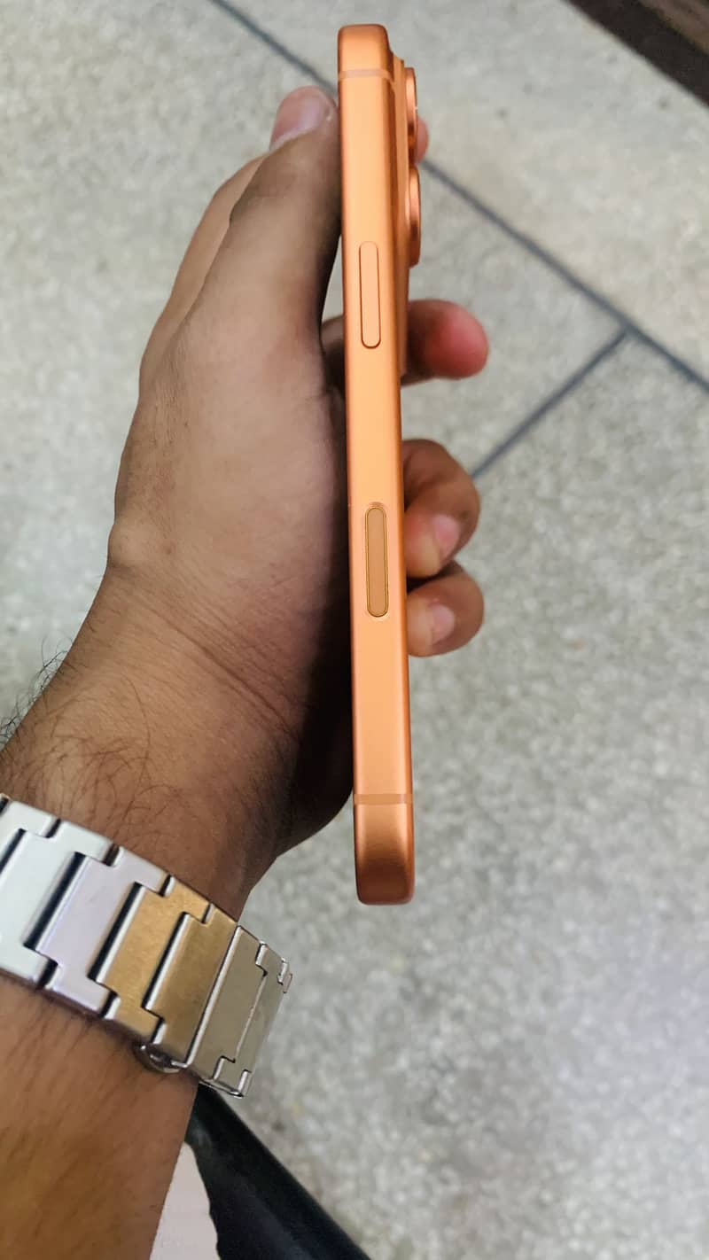 Apple iPhone 17 Pro 2