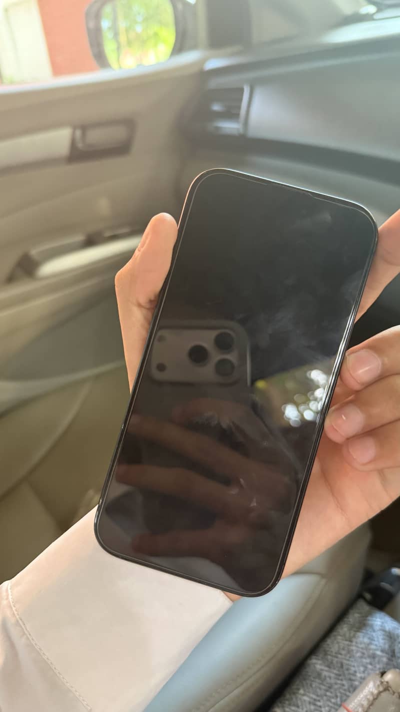 Apple iPhone 15 Pro 6