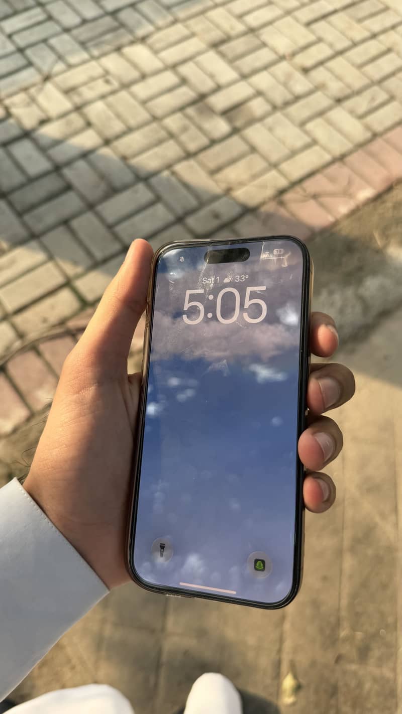 Apple iPhone 15 Pro 9