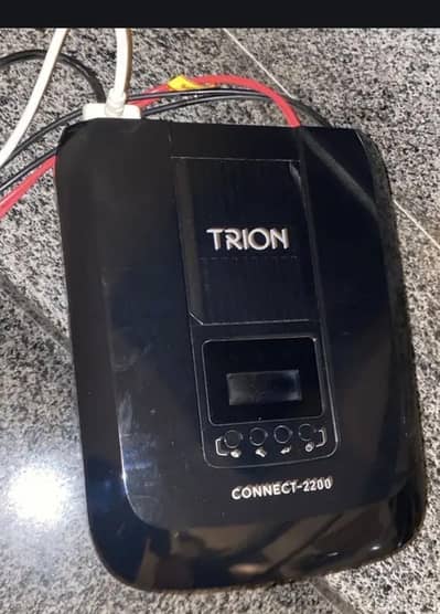 TRION Ups MODEL 220.0.3. 3.5. 0.0. 1.7. 4.9. 2