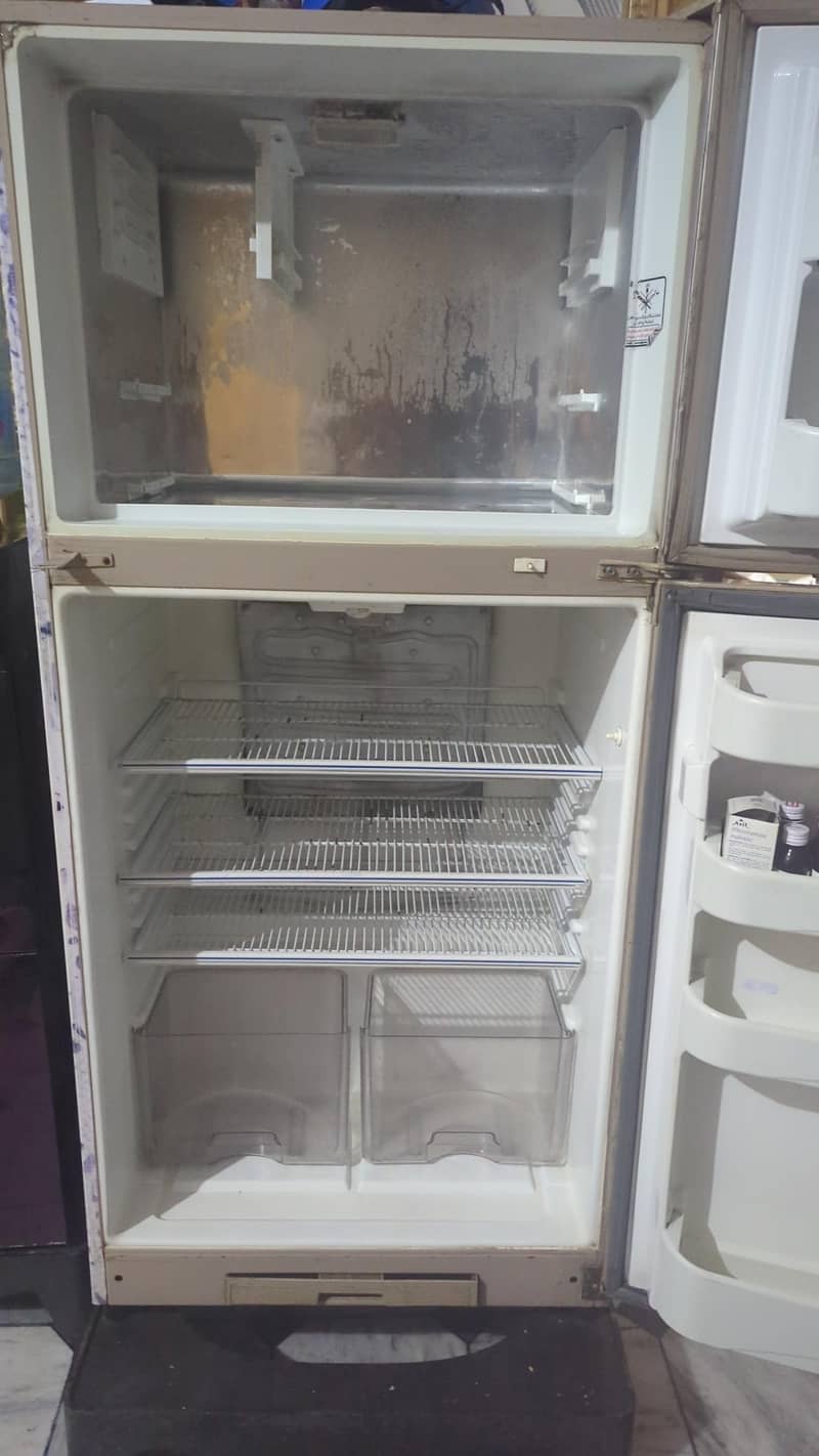 Dawlance refrigerator 3