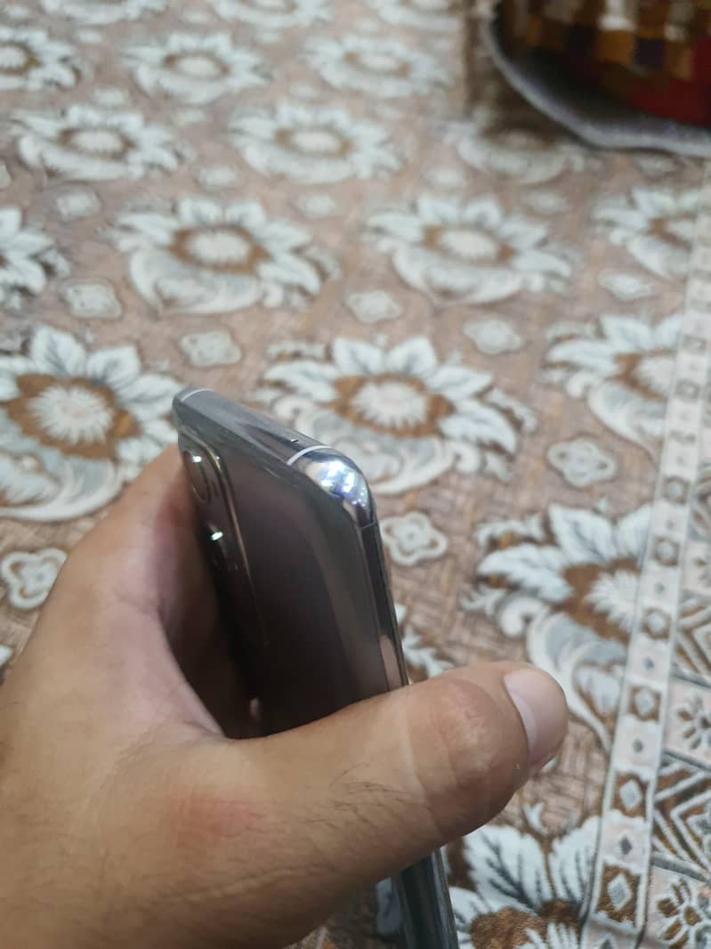 One Plus 9 Pro 1