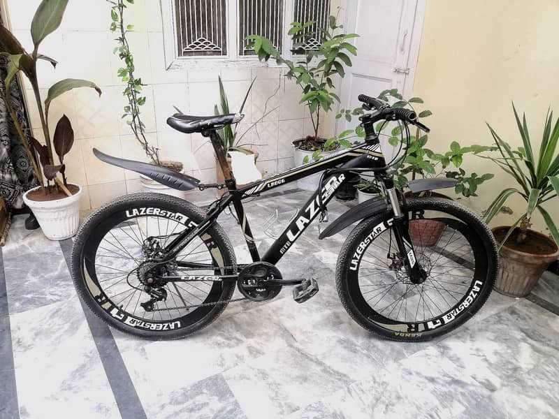 mountain bycycle 0