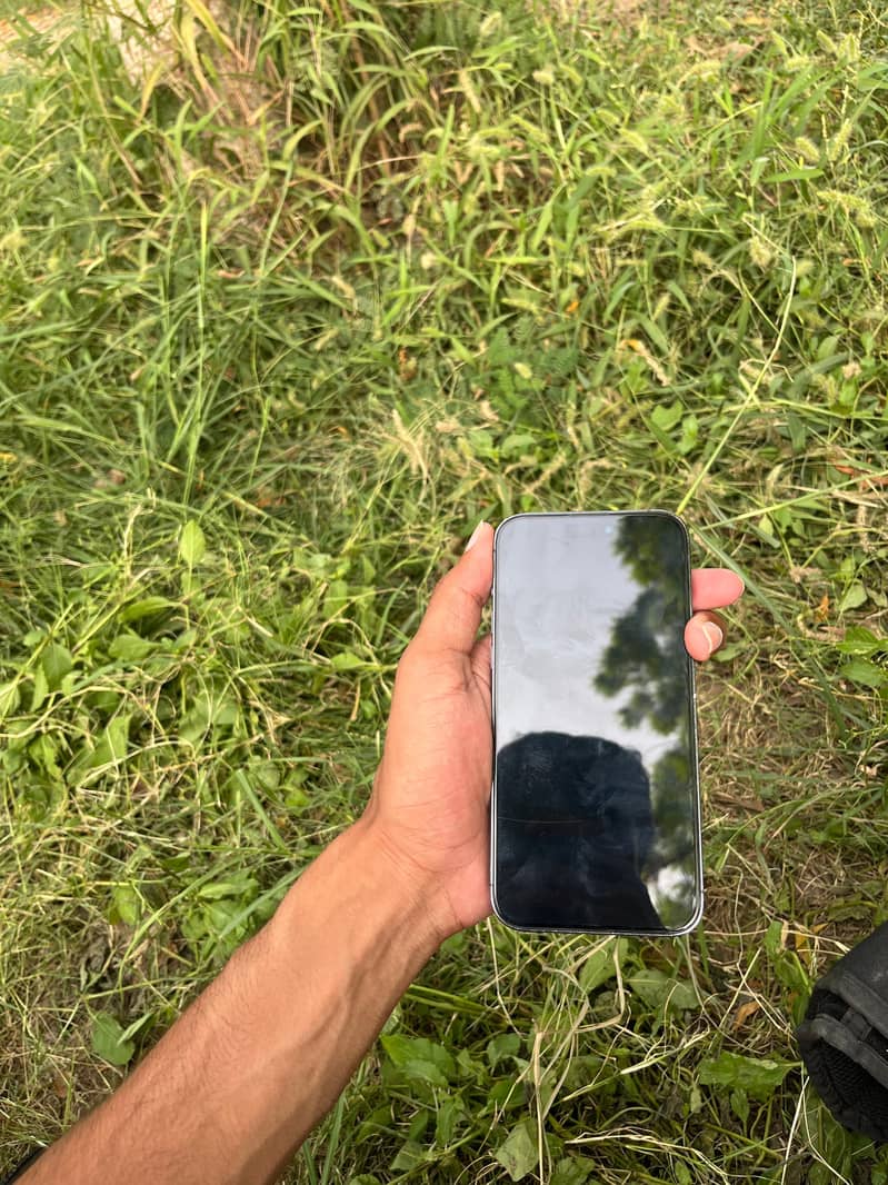 Apple iPhone 14 Pro Max 6