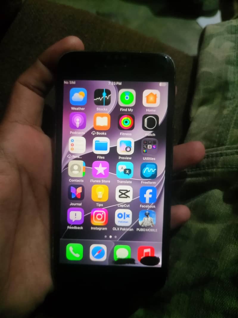 Apple iPhone SE 0