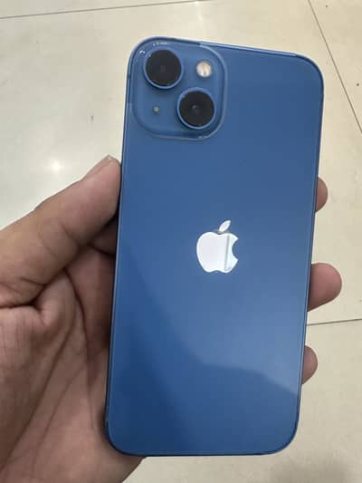 Apple iPhone 13
