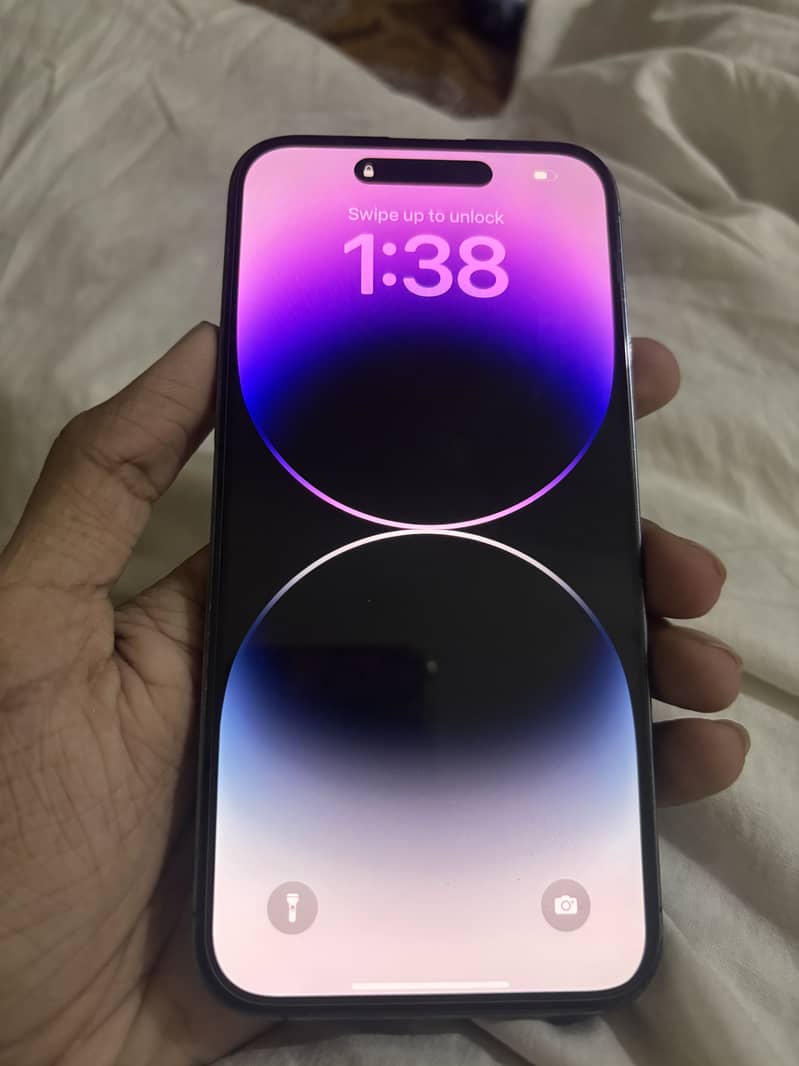 Apple iPhone 14 Pro Max 0