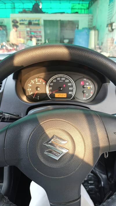 Suzuki Swift 2015