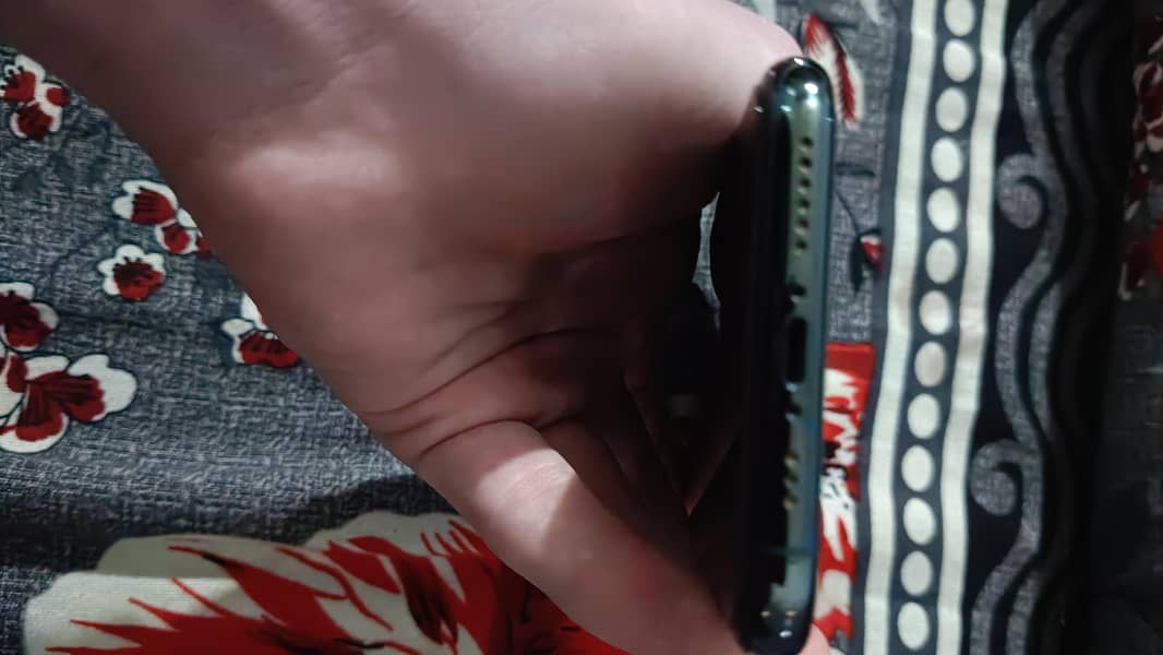 iphone 11 pro 3