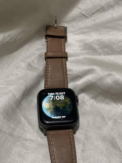 Apple Watch Series 5 44mm