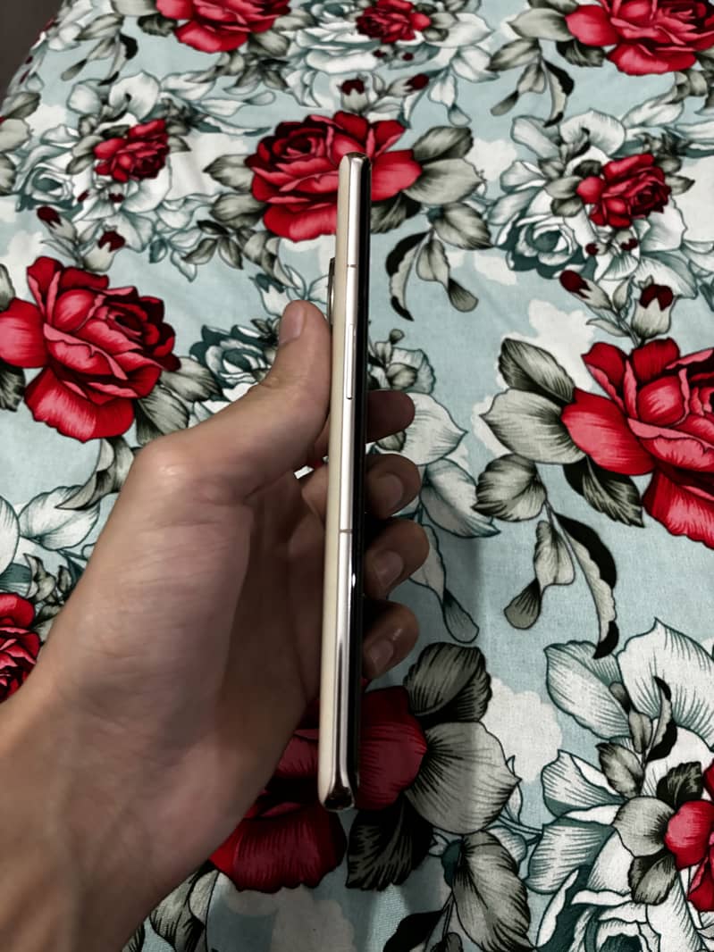 One Plus 11 4