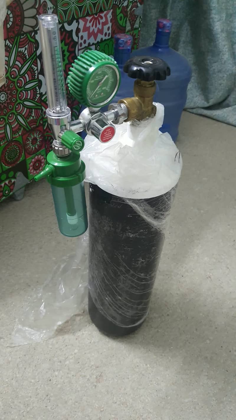 Oxygen cylender 1