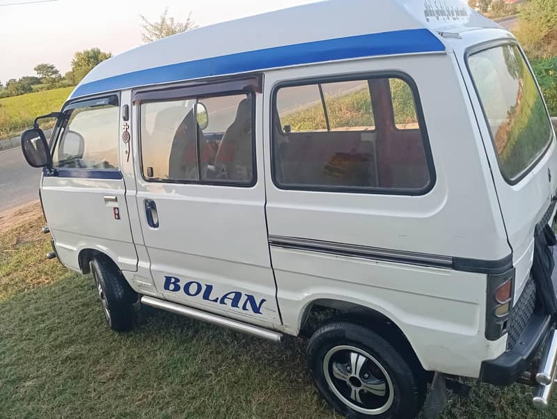 Suzuki Bolan 2012 9