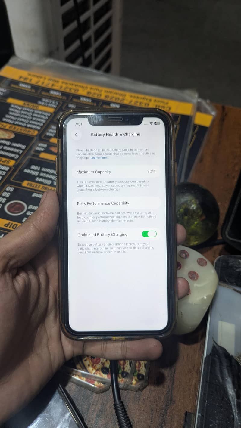 Apple iPhone 11 6