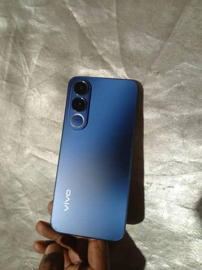 Vivo V70 FE 5G