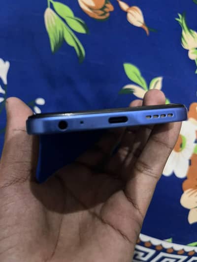 Infinix hot 60i 6+6 128