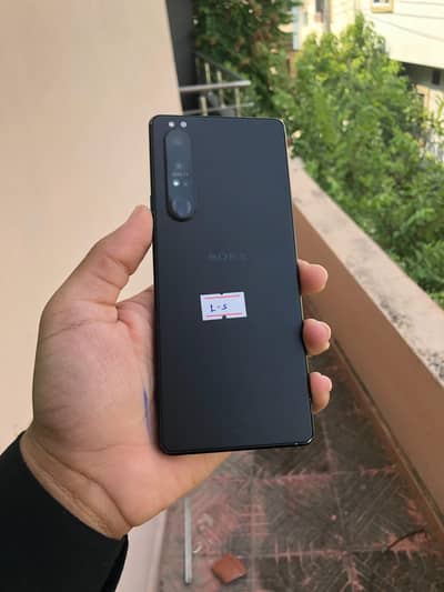 Sony Xperia 1 Mark 3 | 12/256 | 1 Mark 4 , 1 Mark 5 and Xperia 5