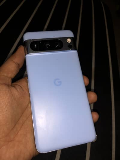 Google Pixel 8 Pro