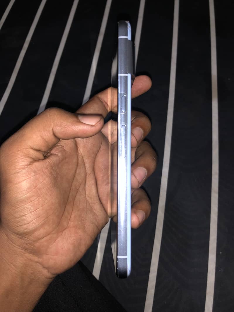 Google pixel 8pro 1