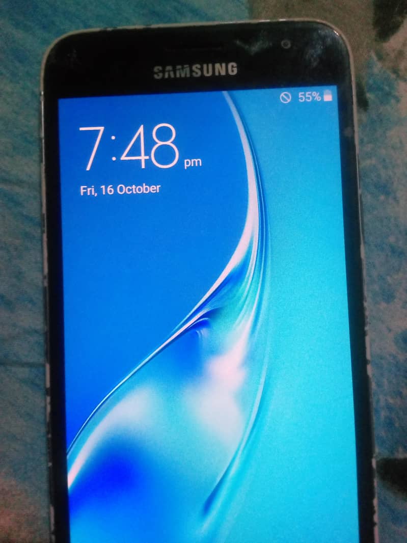 Samsung Mobile J3 0