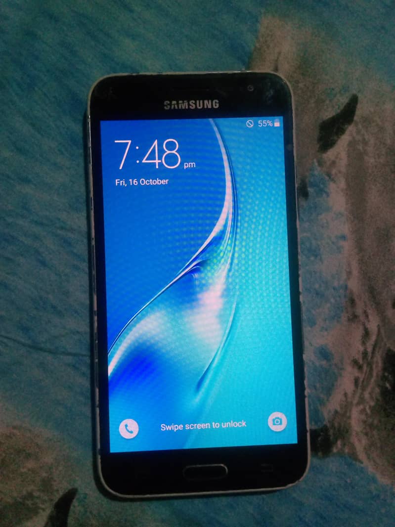Samsung Mobile J3 4