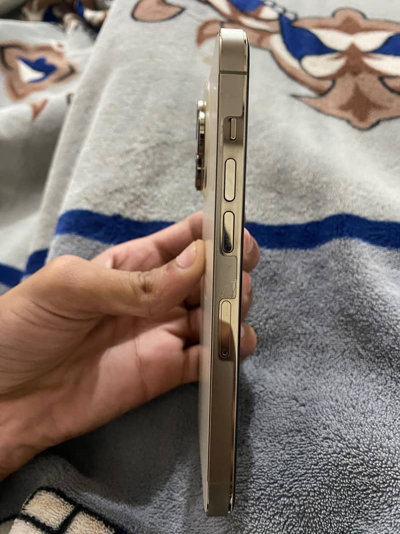 Apple iPhone 14 Pro 5