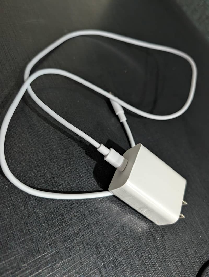 pixel Charger 4