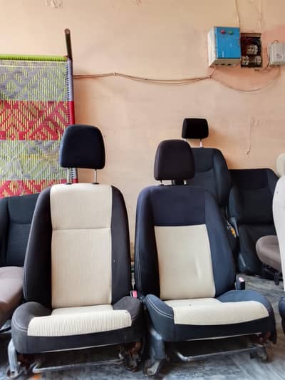 Alto + Cultus seats
