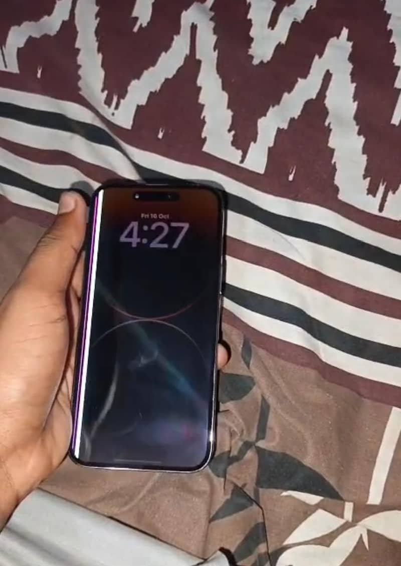Apple iPhone 14 Pro Max 0