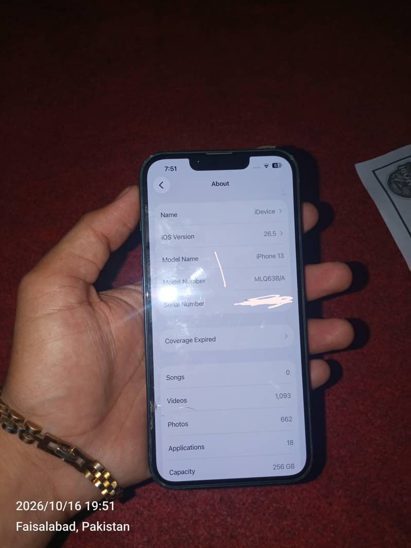 Apple iPhone 13 5