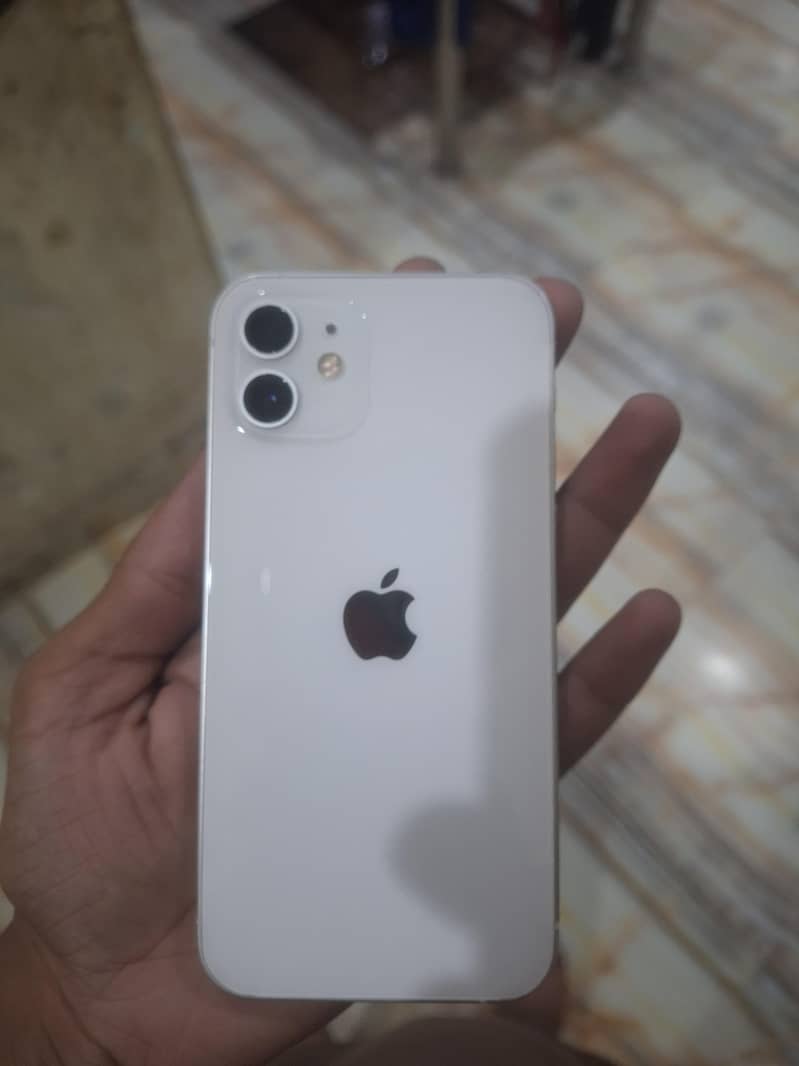 Apple iPhone 12 5