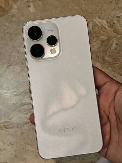OPPO Reno 15