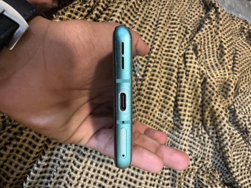 One Plus 8T 0