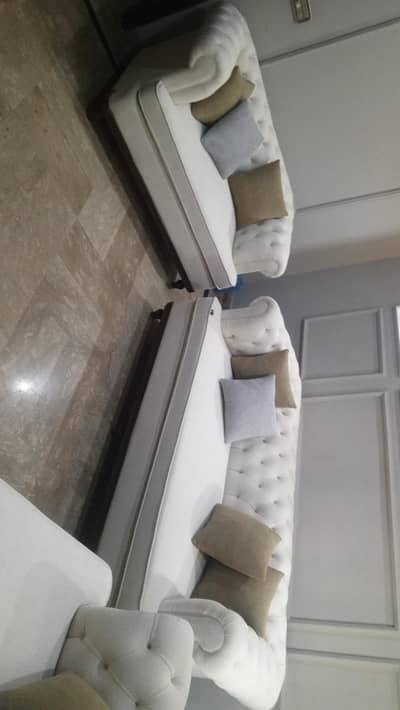 selling 7 seater sofa set