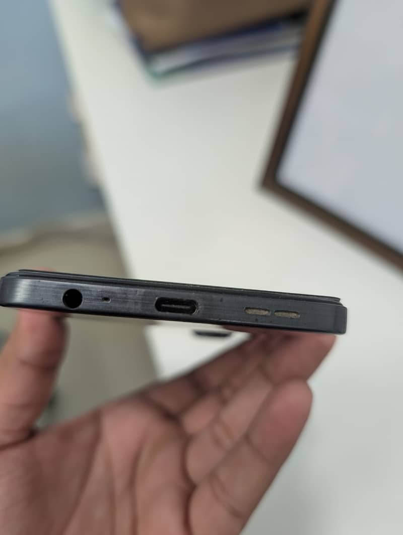Itel S25 4