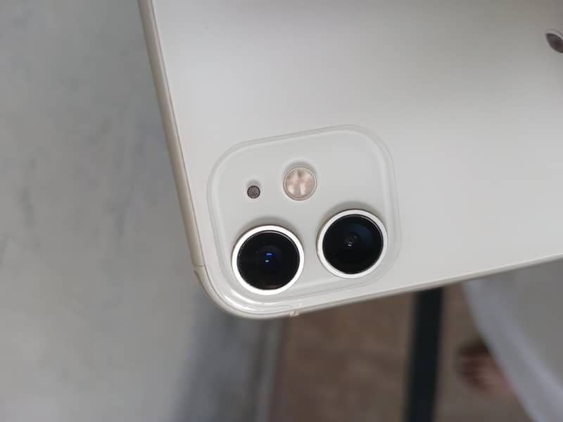 Apple iPhone 11 2