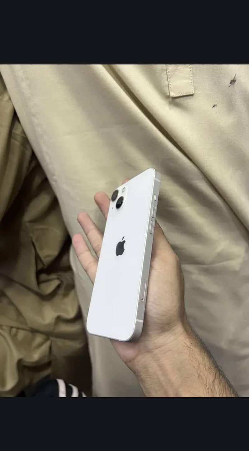 Apple iPhone 13 1