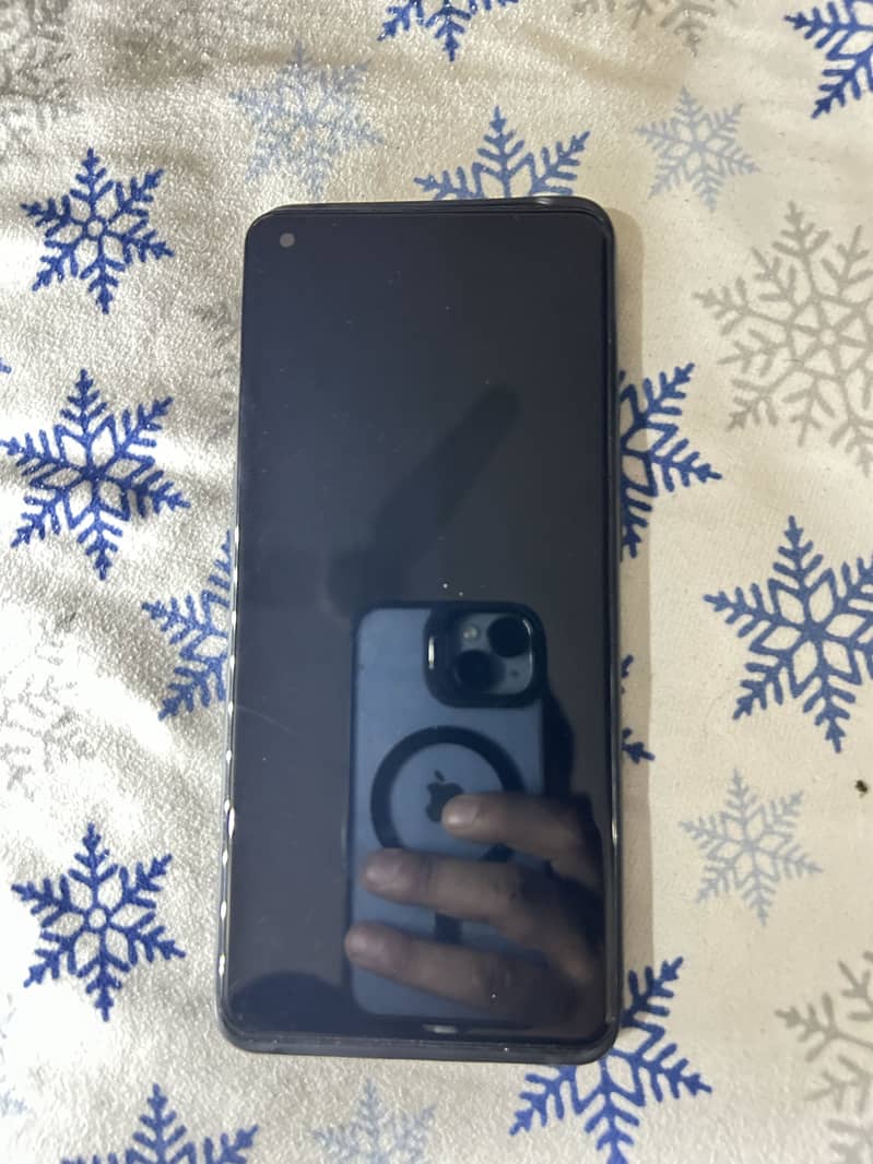 One Plus 10 Pro 4