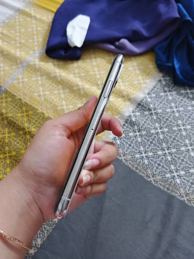 Apple iPhone X