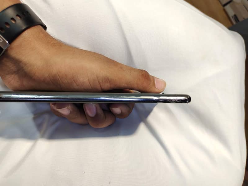 Samsung Mobile S20 Plus 5