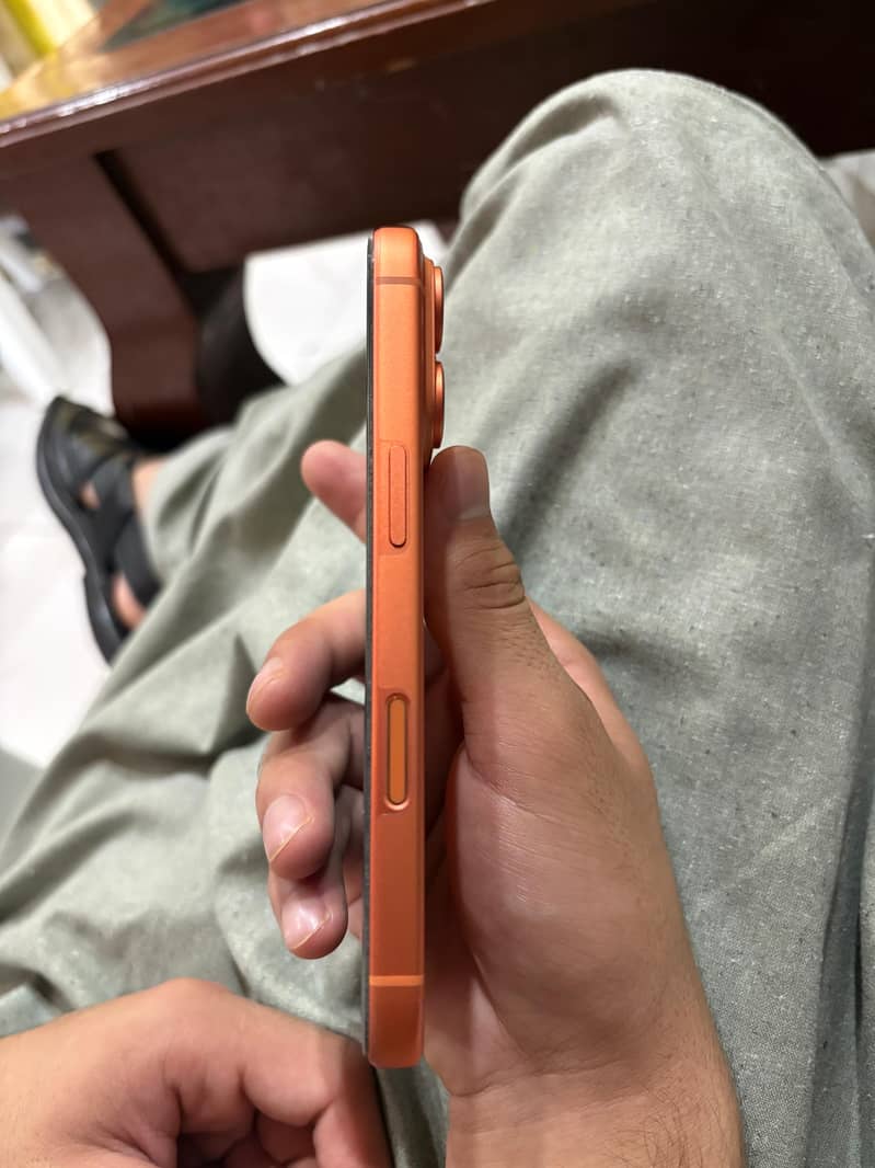 Apple iPhone 17 Pro 1