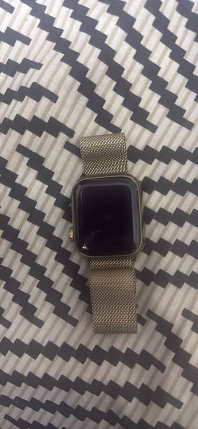 Apple watch series 8 -41mm