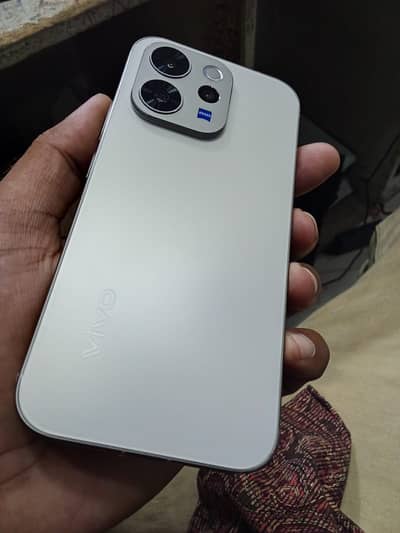 Vivo V70 5G