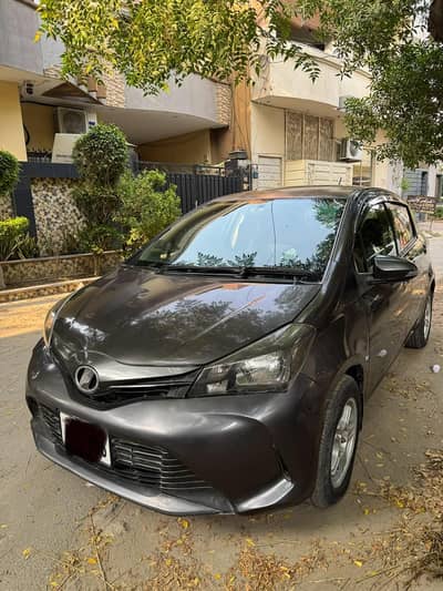 Toyota Vitz F 2015